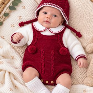 Conjunto de Punto para Bebé Burdeos con Peto, Jersey y Capota