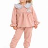 Conjunto de niña rosa con cuello de cuadros y lazo 1