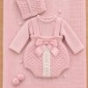 Pack Primera Puesta: Conjunto de Punto para Bebé Niña Rosa con Peto, Jersey y Gorro – 0 Meses 1 Pack Primera Puesta: Conjunto de Punto para Bebé Niña Rosa con Peto, Jersey y Gorro – 0 Meses 1