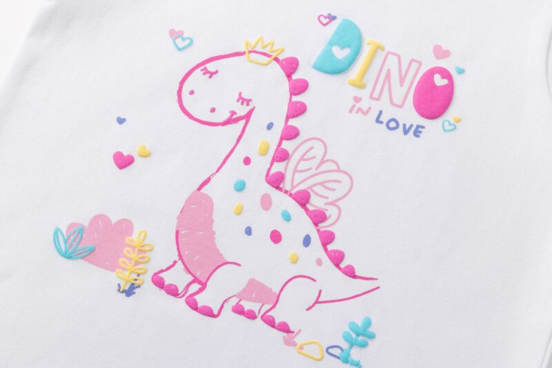 WhatsApp Image 2025-04-07 at 19.58.24 (1) Camiseta Estampada Dino In Love 5