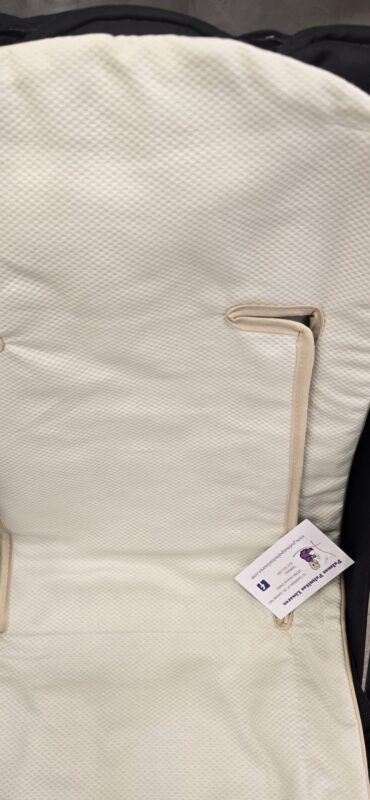 WhatsApp Image 2025-05-23 at 16.55.52 Colchoneta para silleta Amarillo 5