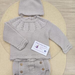 Conjunto de punto 3 piezas. “Beige”