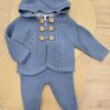 Conjunto de punto 2 piezas. “Chaqueta + Polaina Azul” 1
