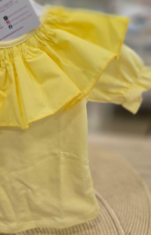 WhatsApp Image 2026-02-27 at 13.47.50 (6) Camiseta de manga corta con cuello "Amarillo" 5