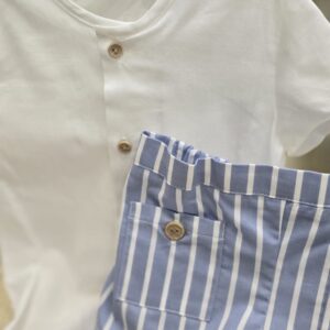 Pantalón a rayas + Camisa cuello de pico "Azul/Blanco" 4 Pantalón a rayas + Camisa cuello de pico "Azul/Blanco" 7