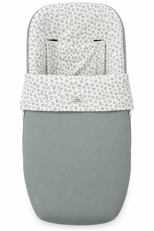 WhatsApp Image 2026-09-10 at 16.44.15 (1) 🌿 Saco Universal para Silla de Paseo – Verde Empolvado con Estampado ACH by Chary Rodriguez 5