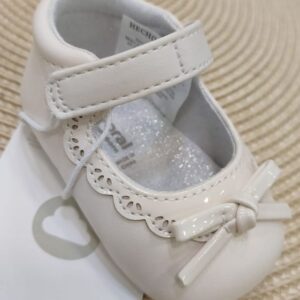 Merceditas con lazo color crudo 7
