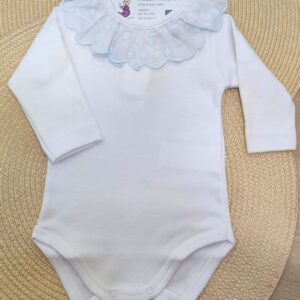 Body algodón cuello grande bodoques celeste
