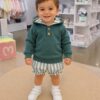 Conjunto de niño con sudadera de capucha y pantalón 2