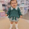 Conjunto para niña verde y blanco con vestido y bloomer 1