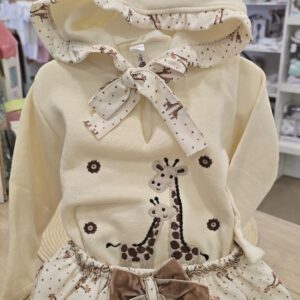 Conjunto infantil de invierno con sudadera y faldita de jirafas 4 Conjunto infantil de invierno con sudadera y faldita de jirafas 8